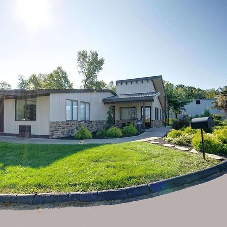 Americas Best Value Inn Heath-Newark Exteriör bild