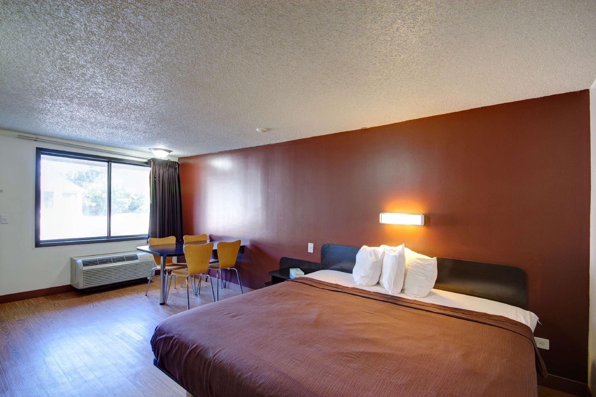Americas Best Value Inn Heath-Newark Exteriör bild