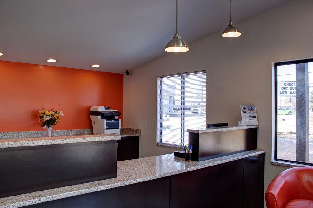 Americas Best Value Inn Heath-Newark Exteriör bild