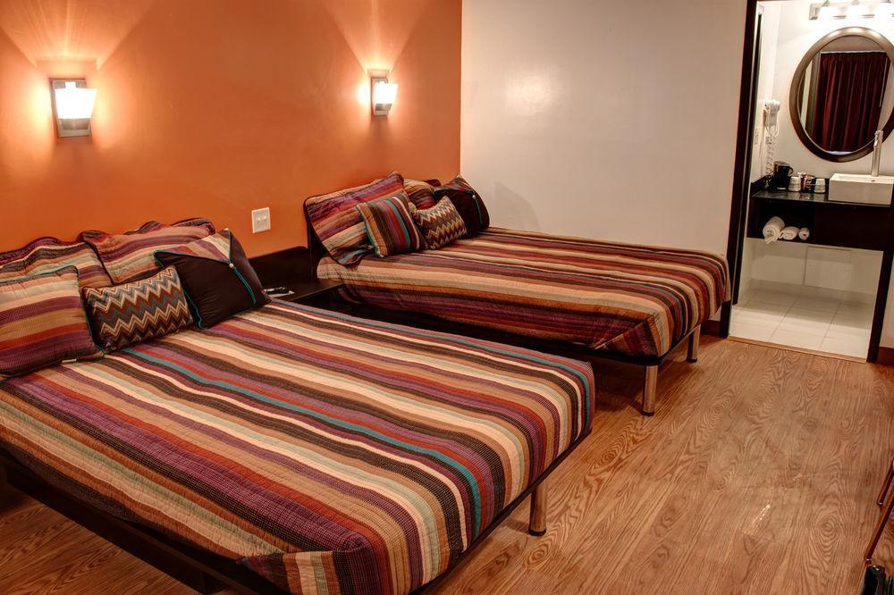 Americas Best Value Inn Heath-Newark Exteriör bild